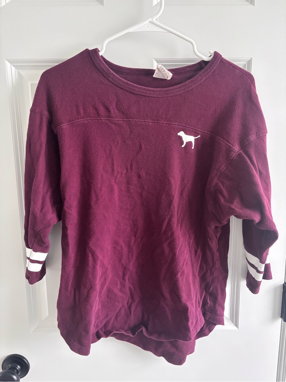Victoria’s Secret Maroon Long Sleeve Top with Dog Logo - 3/4 Sleeve